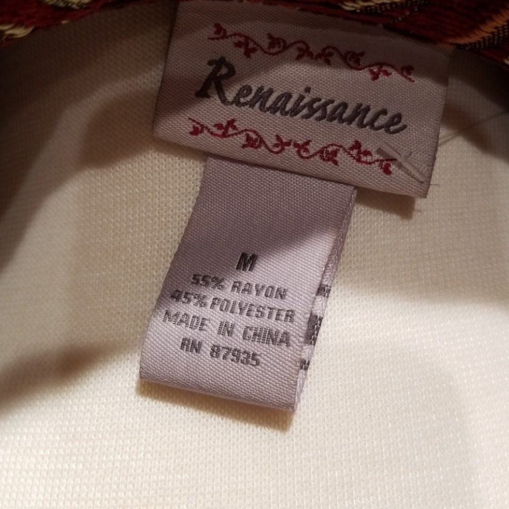 ❤️VINTAGE Absolutely stunning Renaissance Brocade Jacket Worth the money 💙 - Picture 6 of 7